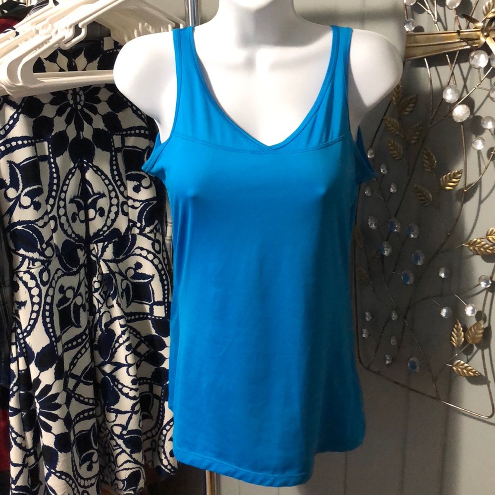 Columbia blue tank size small - Picture 1 of 4